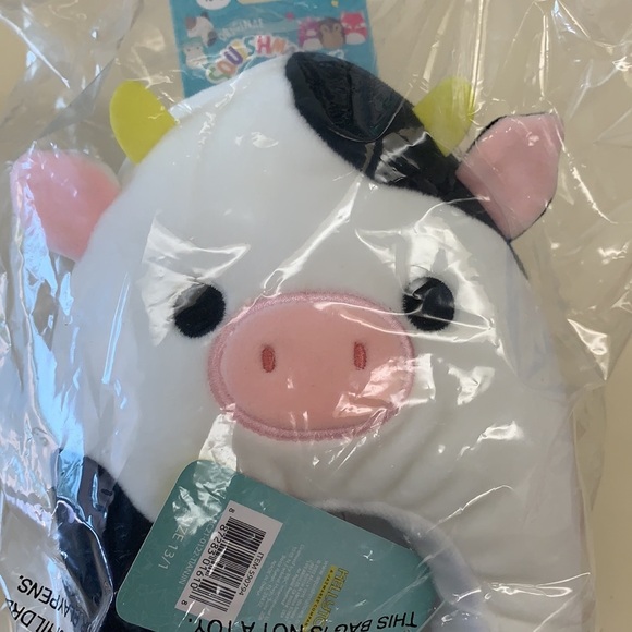 Squishmallows Original KellyToy Connor Cow Kids Boys Girls Unisex Slippers NWT - Picture 4 of 6